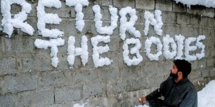 Punjabi Writer Dedicates Poem To Kashmiri Man Who Was ‘Booked Under UAPA For Demanding Body Of His Son’