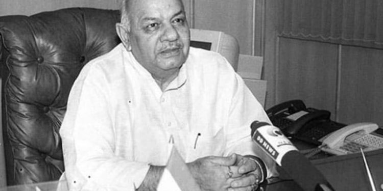 Former Union Minister, BJP Leader Chaman Lal Gupta Dies of Covid-19; Prime Minister, LG among others condole death
